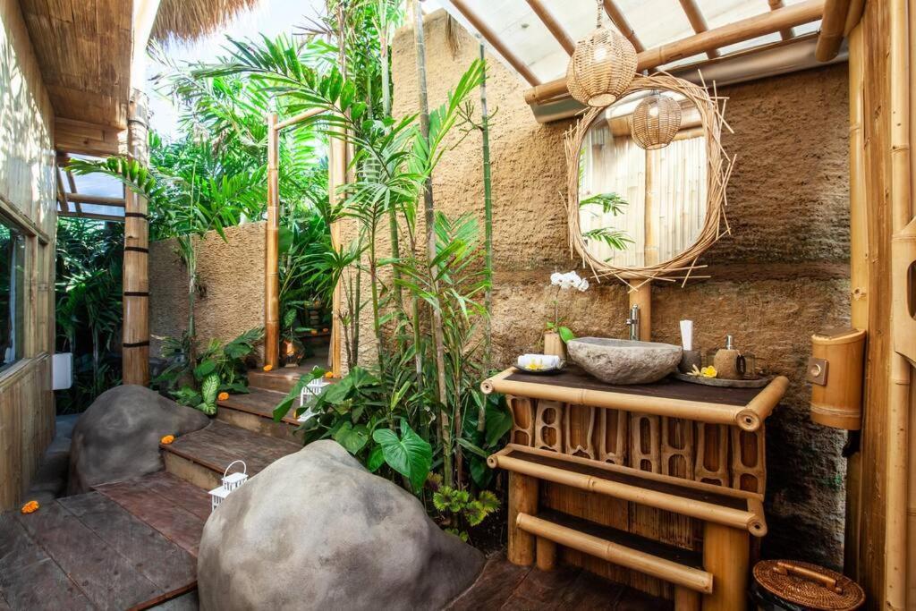 Magic Hills Bali - Magical Eco-Luxury Lodge Selat ภายนอก รูปภาพ
